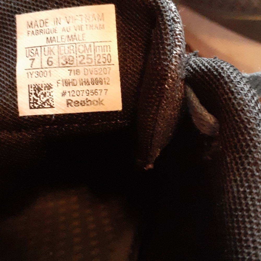 Mens Reebok Size 7 Shoe - Picture 4 of 6